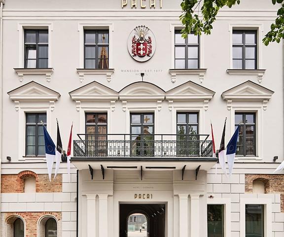 Hotel Pacai, a Member of Design Hotels null Vilnius Entrance