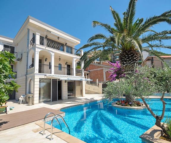 St. George Apartments and Villa with pool null Petrovac Terrace