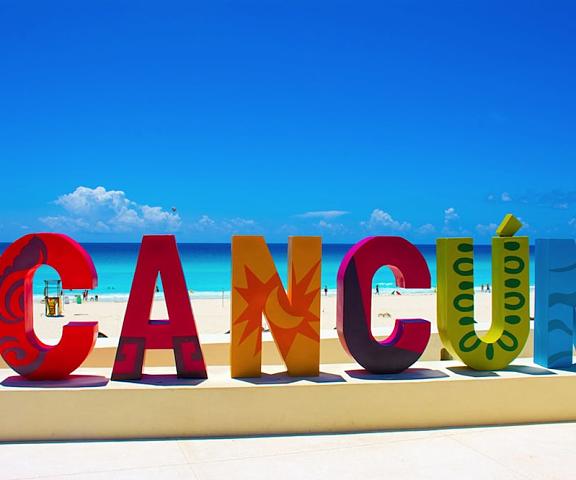Condo in Ocean Front Hotel resort Quintana Roo Cancun Exterior Detail