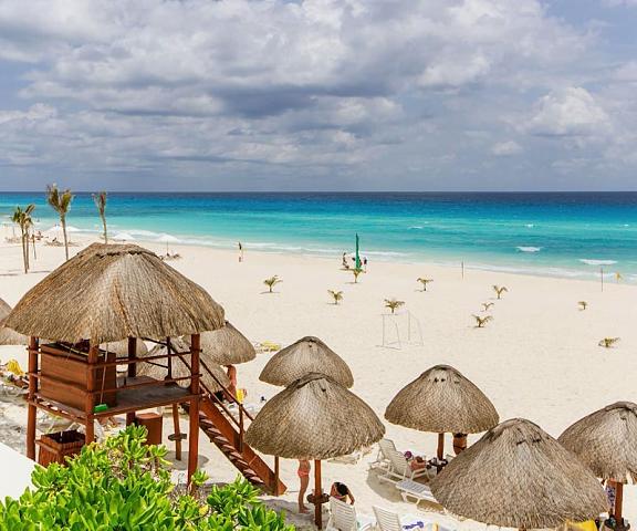 Condo in Ocean Front Hotel resort Quintana Roo Cancun Beach