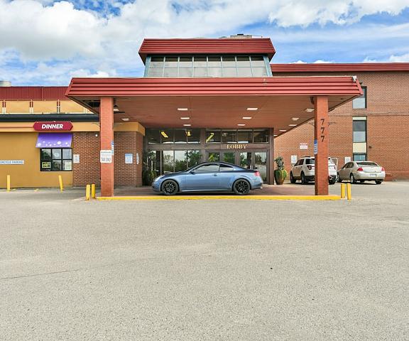 Seven Oaks Hotel Regina Saskatchewan Regina Entrance