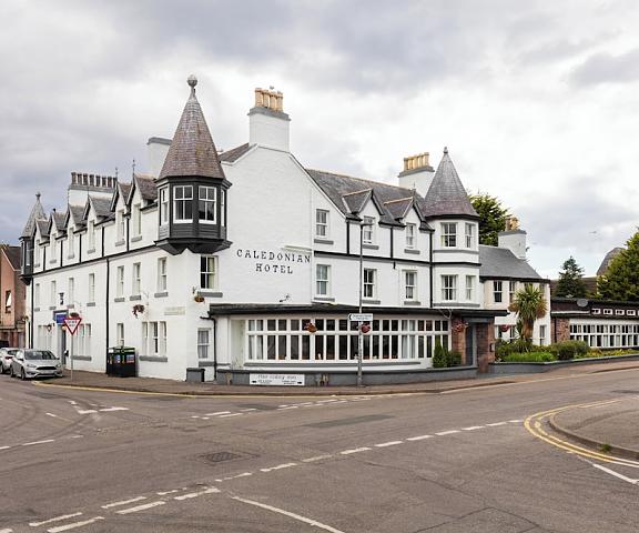 Caledonian Hotel Scotland Ullapool Facade