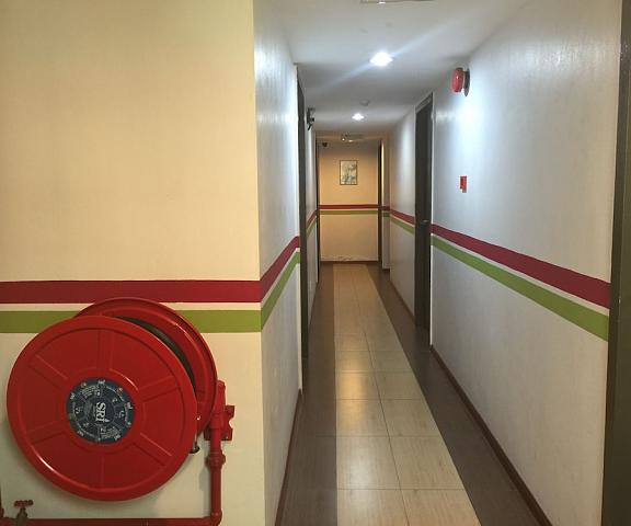 Red Tomato Hotel Labuan Federal Territory Labuan Hallway