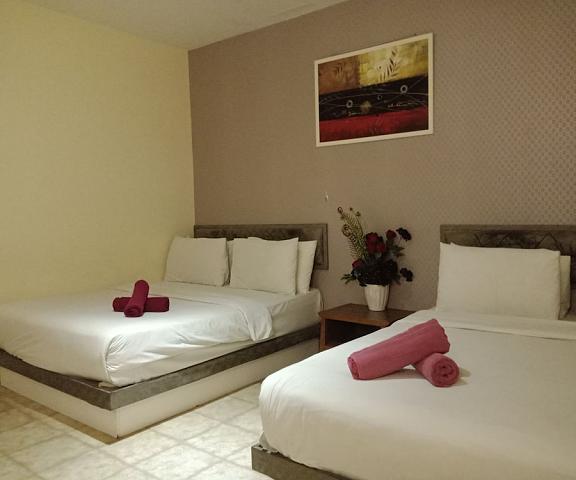 Hotel 77 Selangor Serendah Room