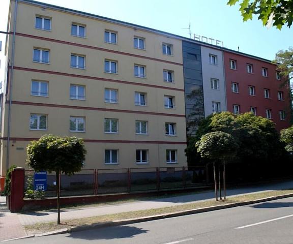 Hotel Malinowski Economy Silesian Voivodeship Gliwice Facade