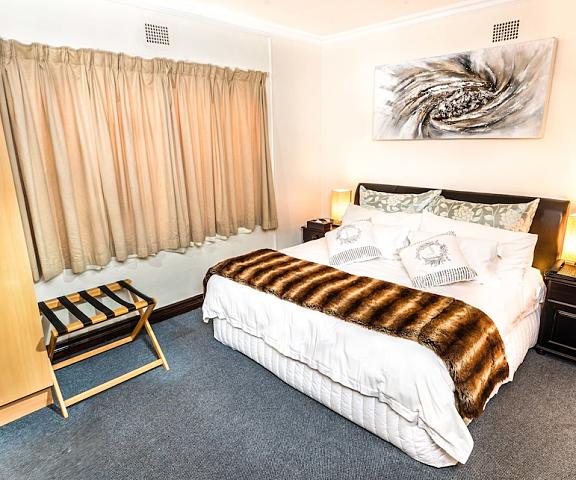 The George Hotel null Manzini Room