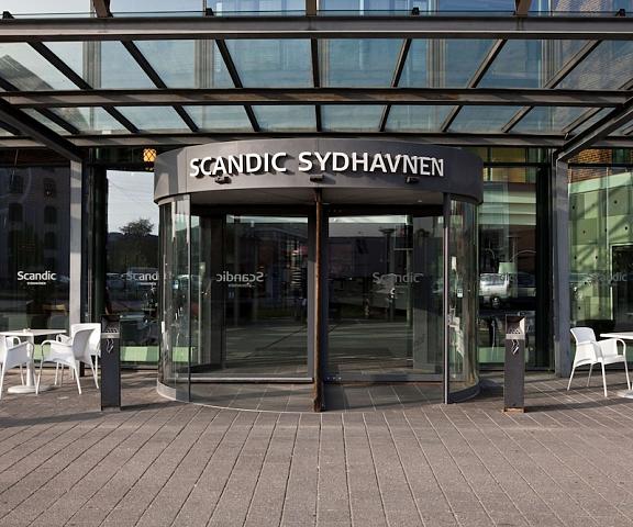 Scandic Sydhavnen Hovedstaden Copenhagen Entrance