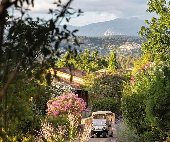 Terre Blanche Hotel Spa Golf Resort Provence - Alpes - Cote d'Azur Tourrettes Exterior Detail