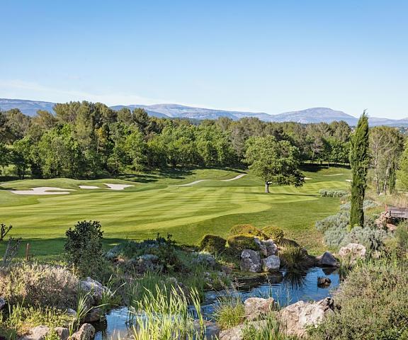 Terre Blanche Hotel Spa Golf Resort Provence - Alpes - Cote d'Azur Tourrettes Exterior Detail