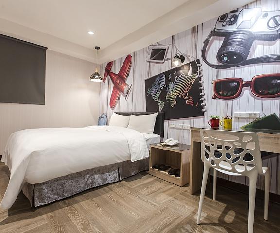 The Young Hotel Taoyuan County Jungli Room