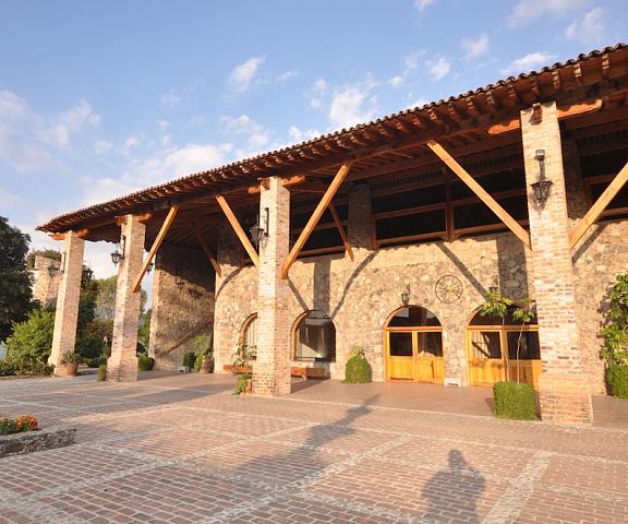 Hotel Hacienda Cantalagua Golf Michoacan Contepec Exterior Detail