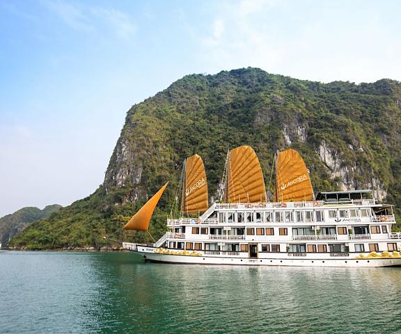 Verdure Lotus Premium Cruises Quang Ninh Halong Exterior Detail