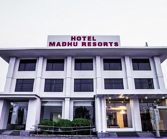 Madhu Resorts ( A Luxury Hotel ) Uttar Pradesh Agra Hotel Exterior