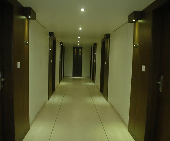 Hotel Kanan Gujarat Gandhinagar Hallway