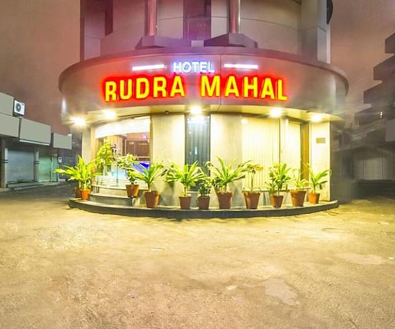 Hotel Rudra Mahal Gujarat Ahmedabad Entrance