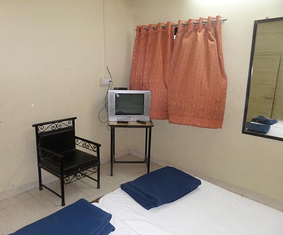 Tourist Home Lodging Maharashtra Aurangabad In-Room Amenity