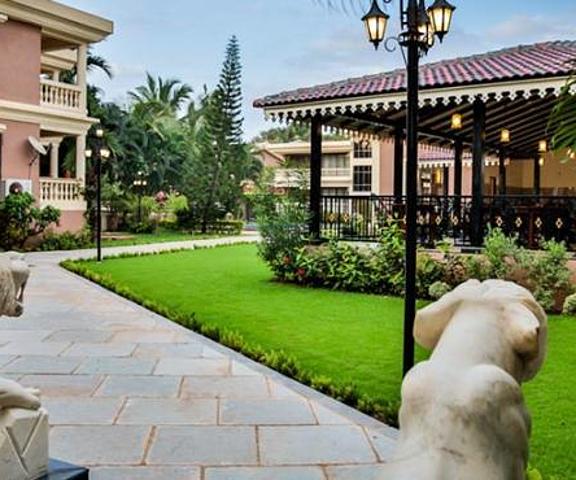 De Mandarin Beach Resort Suites and Villas Goa Goa Outdoors