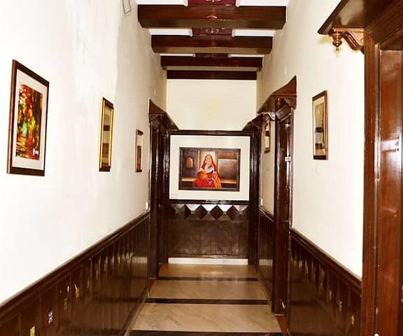 Hotel Rajputana Haveli Rajasthan Jaipur Corridors