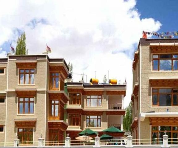 Hotel Om Ladakh Jammu and Kashmir Leh Exterior Detail