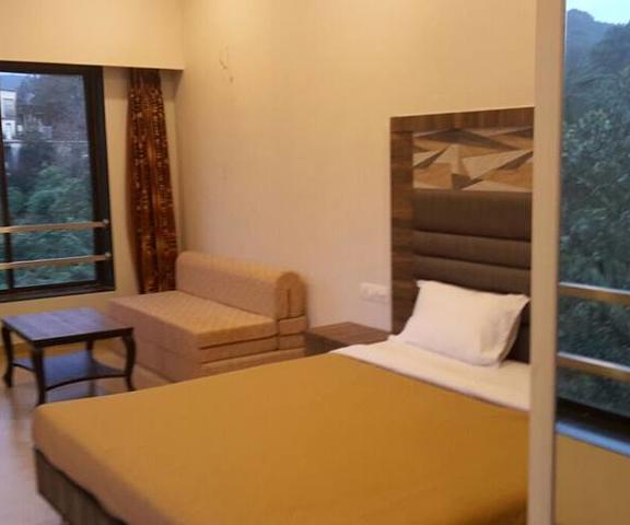 Lalit Inn Maharashtra Lonavala Bedroom