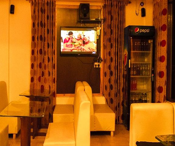 Greenwoods Inn BAR & Restaurant McLeodganj Himachal Pradesh Dharamshala Public Areas