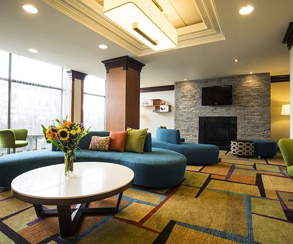 Fairfield Inn and Suites by Marriott Toronto Airport Ontario Mississauga Lobby