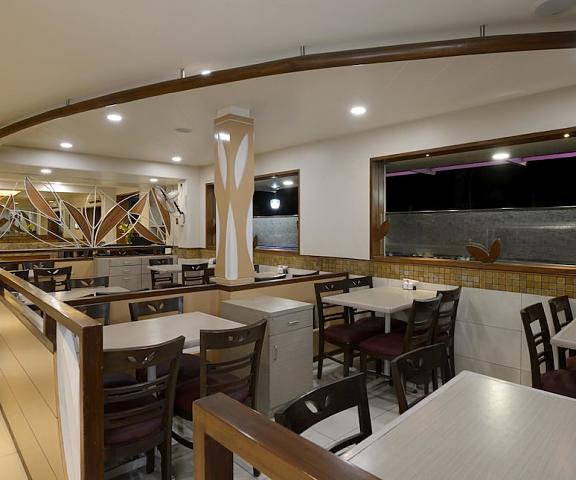 Hotel Rajmahal Maharashtra Pune Restaurant