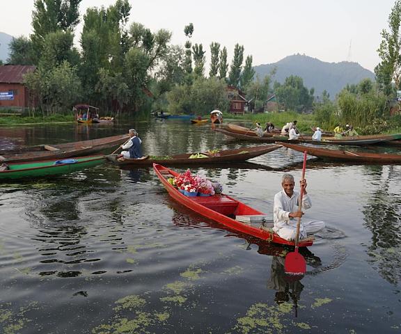 Kharpalace group of houseboats Jammu and Kashmir Srinagar Boating