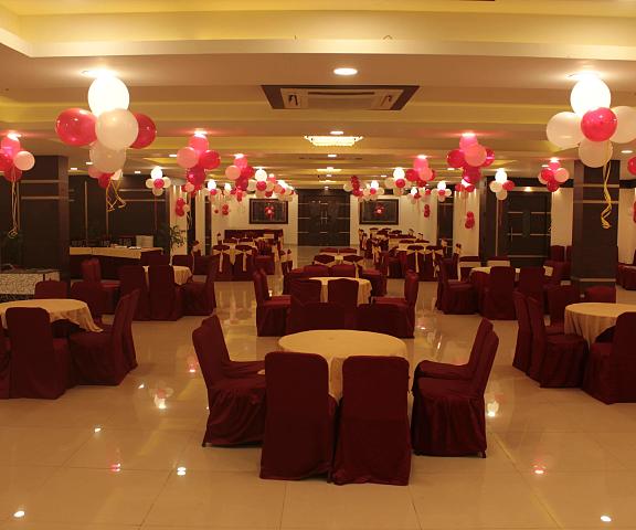 Hotel Solitaire Uttar Pradesh Lucknow Food & Dining