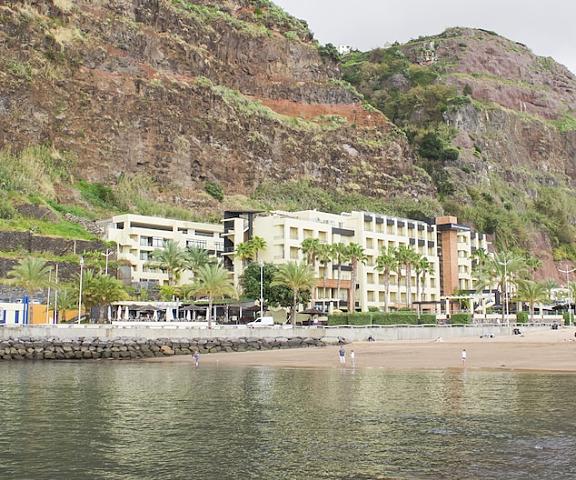 Calheta Beach - All Inclusive Madeira Calheta Facade