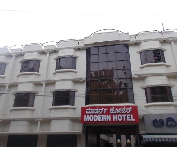 Modern Hotel Karnataka Bangalore Hotel Exterior