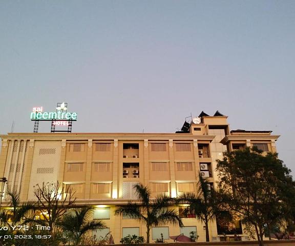 Sai Neem Tree Hotel Maharashtra Shirdi Facade
