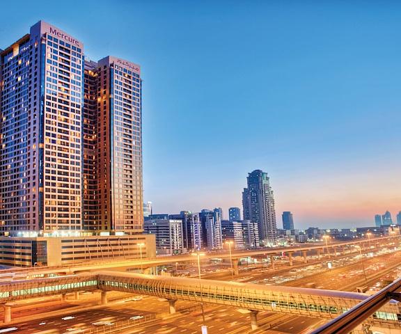 Mercure Dubai Barsha Heights Hotel Suites And Apartments Dubai Dubai Exterior Detail