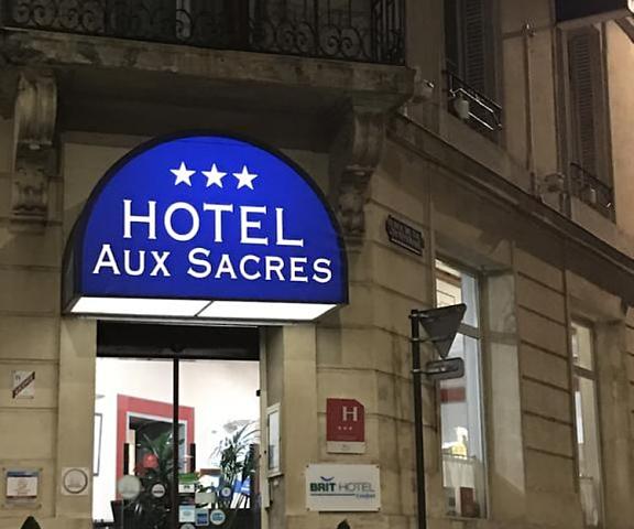 Brit Hotel Aux Sacres Grand Est Reims Entrance