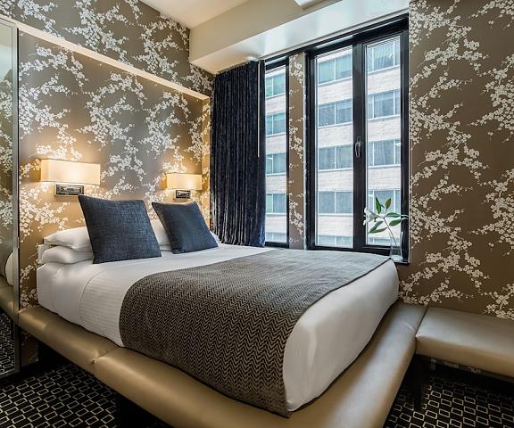 45 Times Square Hotel New York New York Room