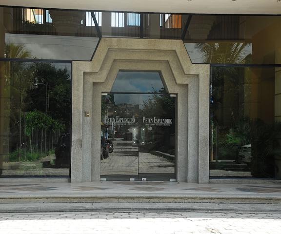 Peten Esplendido Hotel and Conference Center Peten Flores Entrance