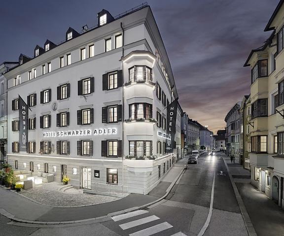 Hotel Schwarzer Adler Tirol Innsbruck Exterior Detail