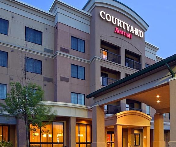 Courtyard by Marriott Mississauga - Airport Corporate Centre West Ontario Mississauga Exterior Detail
