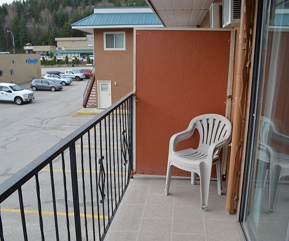 Canadas Best Value Inn & Suites Castlegar British Columbia Castlegar View from Property