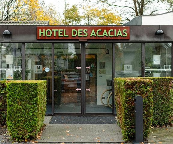 Logis Hotel Restaurant des Acacias Lille Tourcoing Hauts-de-France Neuville-en-Ferrain Exterior Detail