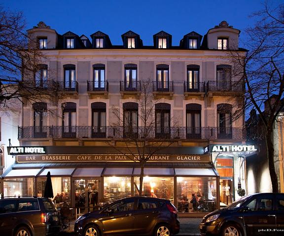 Alti Hotel Occitanie Bagneres-de-Luchon Facade