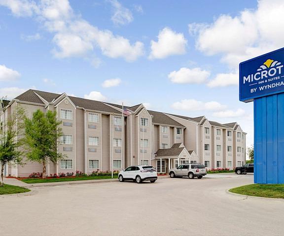 Microtel Inn & Suites by Wyndham Bellevue/Omaha Nebraska Bellevue Exterior Detail