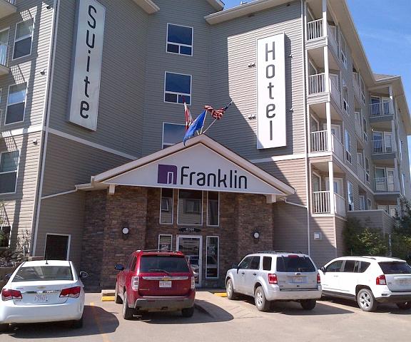 Franklin Suite Hotel Alberta Fort McMurray Entrance