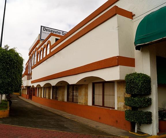 Hotel & Suites Villa del Sol Michoacan Morelia Facade