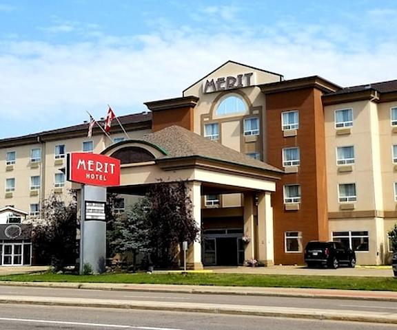Merit Hotel & Suites Alberta Fort McMurray Facade