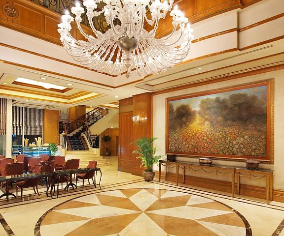 Richmonde Hotel Ortigas powered by ASTON null Mandaluyong Lobby