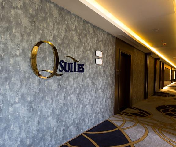 Q Suites Jeddah By EWA null Jeddah Interior Entrance
