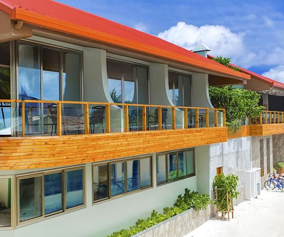 Kaani Village & Spa Kaafu Atoll Maafushi Facade