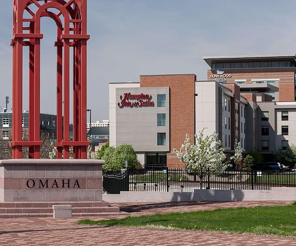 Hampton Inn & Suites Omaha-Downtown Nebraska Omaha Exterior Detail