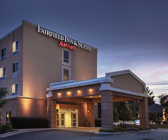 Fairfield Inn & Suites by Marriott Augusta Maine Augusta Exterior Detail